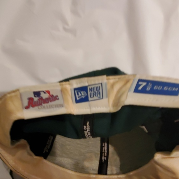 Authentic collection cap - Picture 4 of 4